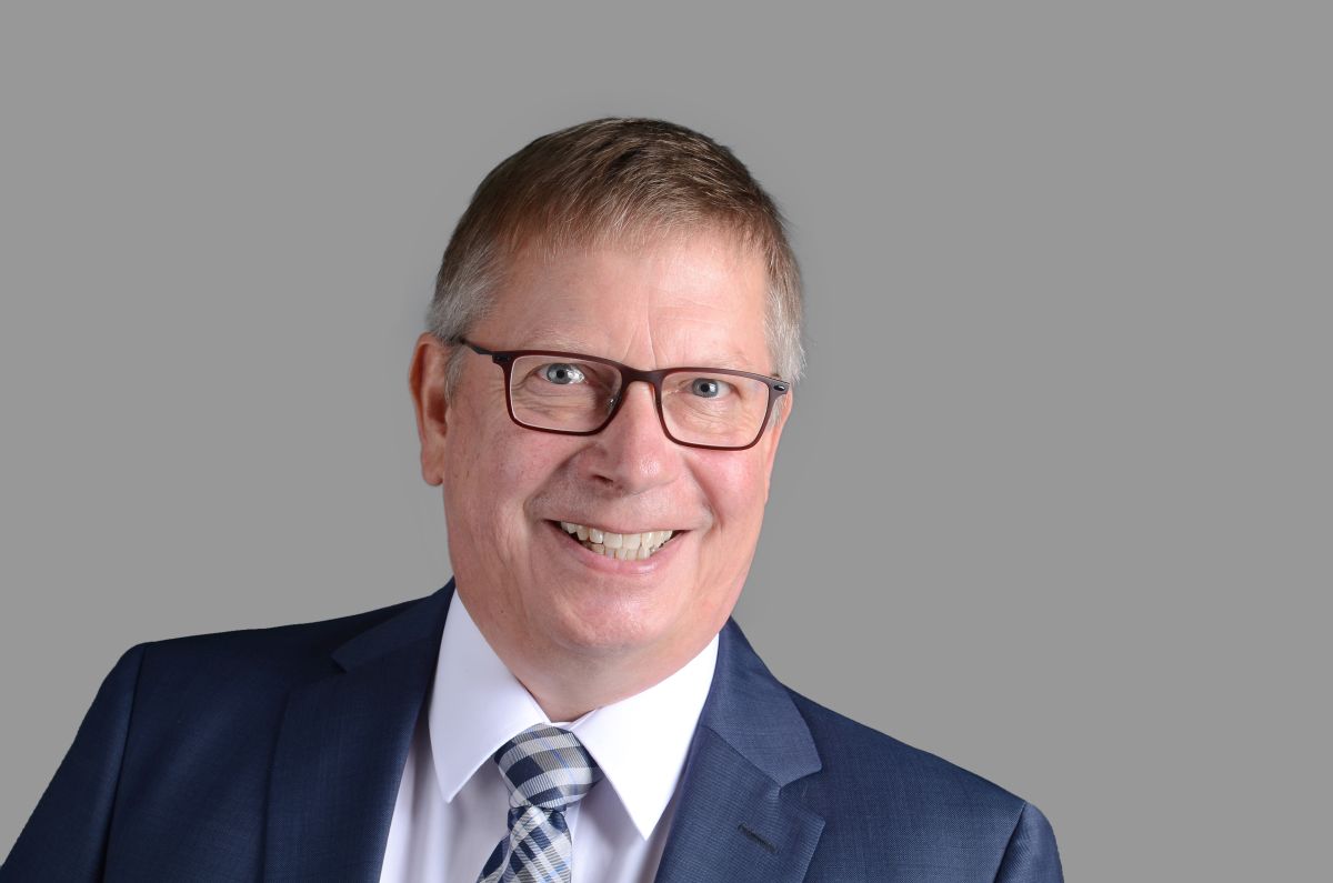 Inhaber und Augenoptikermeister